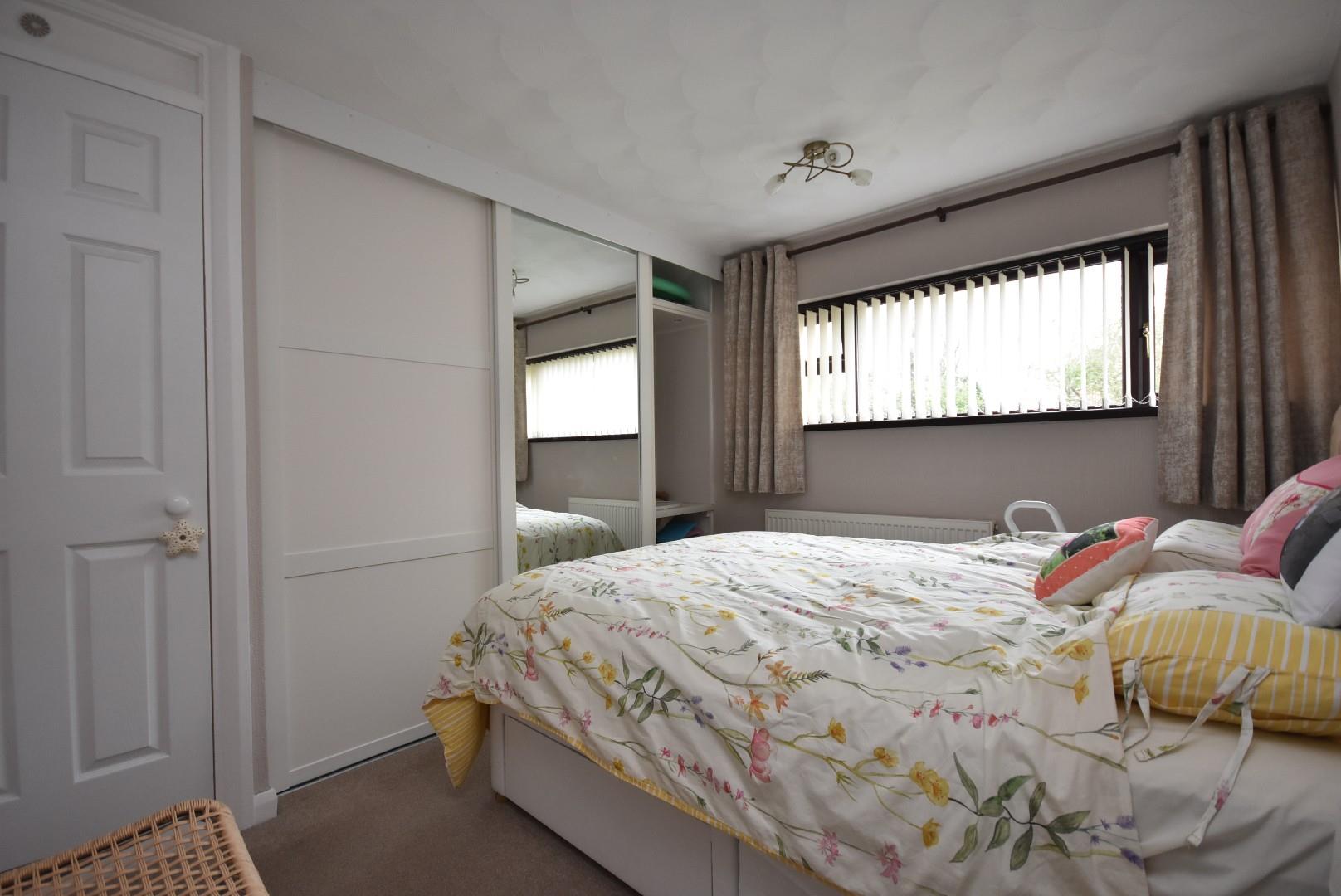 1 Norris Close, Penarth, CF64 2QW